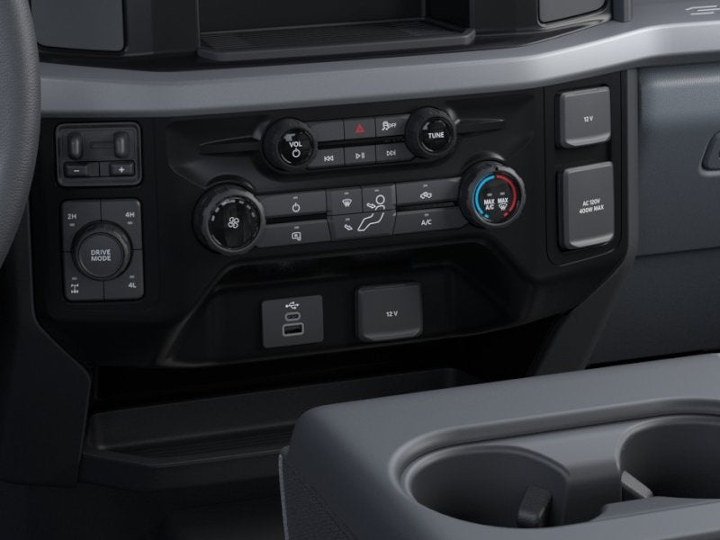 2026 Ford Super Duty F-250 F-250® XLT