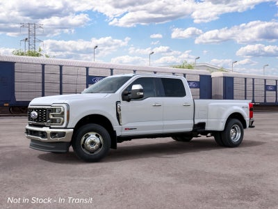 2027 Ford Super Duty F-350 LARIAT
