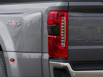2027 Ford Super Duty F-350® Lariat®