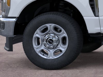 2026 Ford Super Duty F-350® XLT