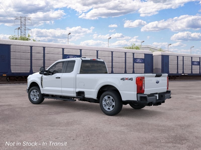 2026 Ford Super Duty F-350® XLT