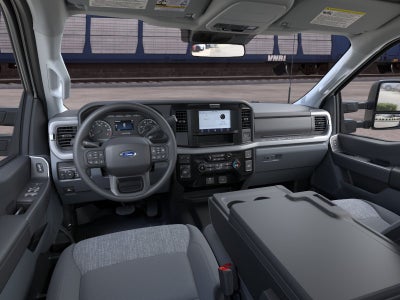 2026 Ford Super Duty F-350® XLT