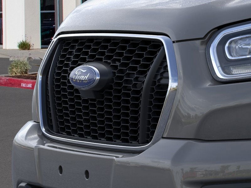 2025 Ford Transit Passenger Wagon XLT