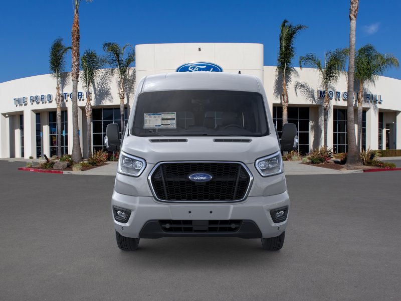 2025 Ford Transit Passenger Wagon XLT