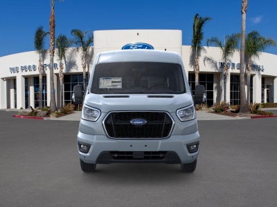 2025 Ford Transit Passenger Wagon XLT