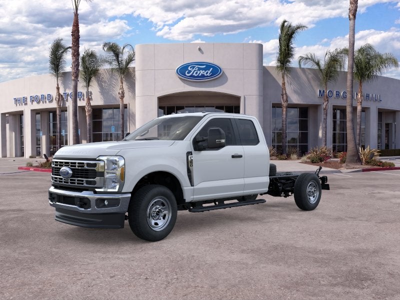 2026 Ford Chassis Cab F-350® XL
