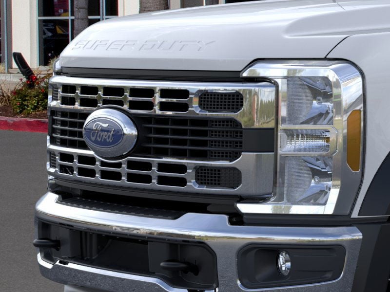 2025 Ford Super Duty F-550 XL