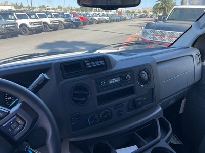 2025 Ford E-Series Cutaway E-350 SRW 138" WB