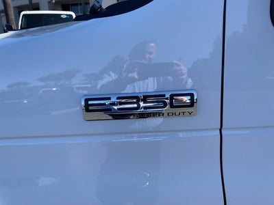 2025 Ford E-Series Cutaway E-350 SRW 138" WB