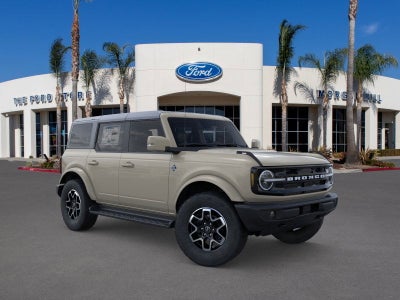 2025 Ford Bronco Outer Banks®