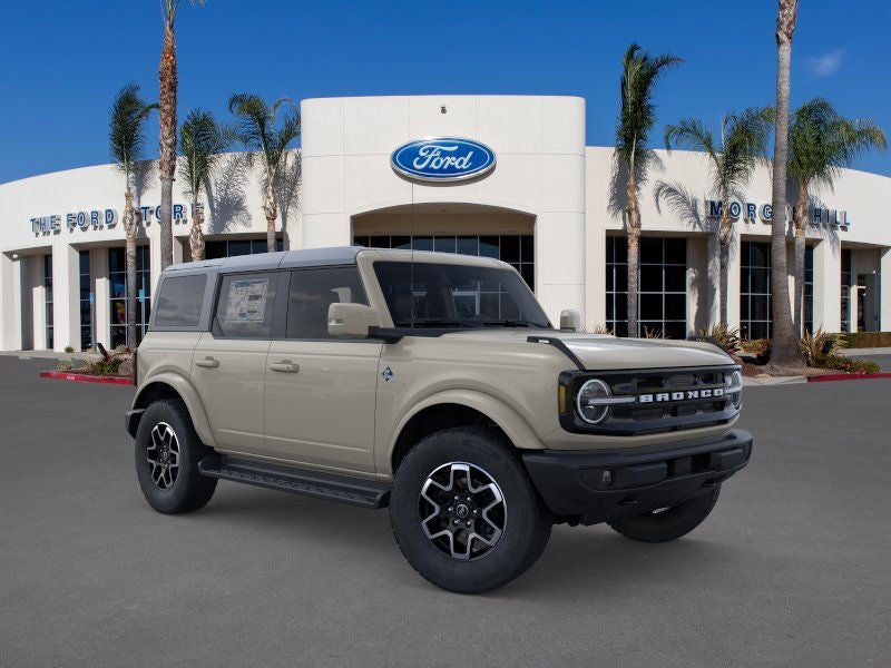 2025 Ford Bronco Outer Banks®