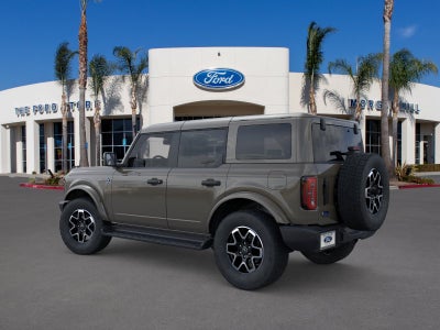 2026 Ford Bronco Outer Banks®