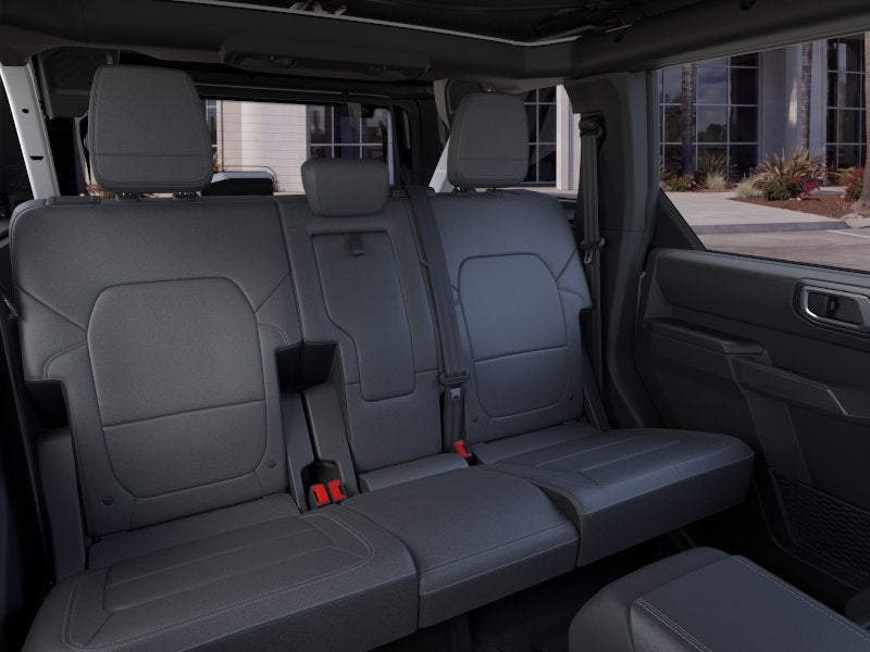 2026 Ford Bronco OUTER BANKS 4DR