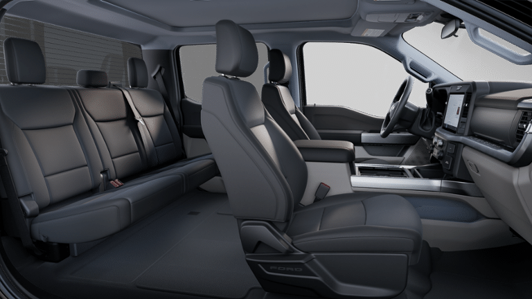 2025 Ford Super Duty F-250® XLT