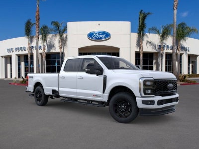 2026 Ford Super Duty F-350® Lariat®
