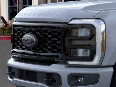 2026 Ford Super Duty F-350® Lariat®