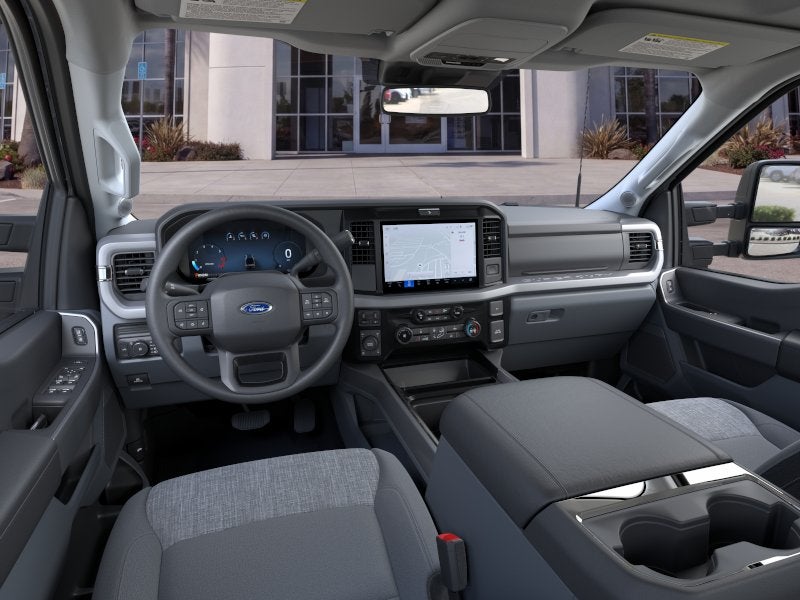 2026 Ford Super Duty F-350® XLT