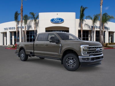 2026 Ford Super Duty F-350® Lariat®