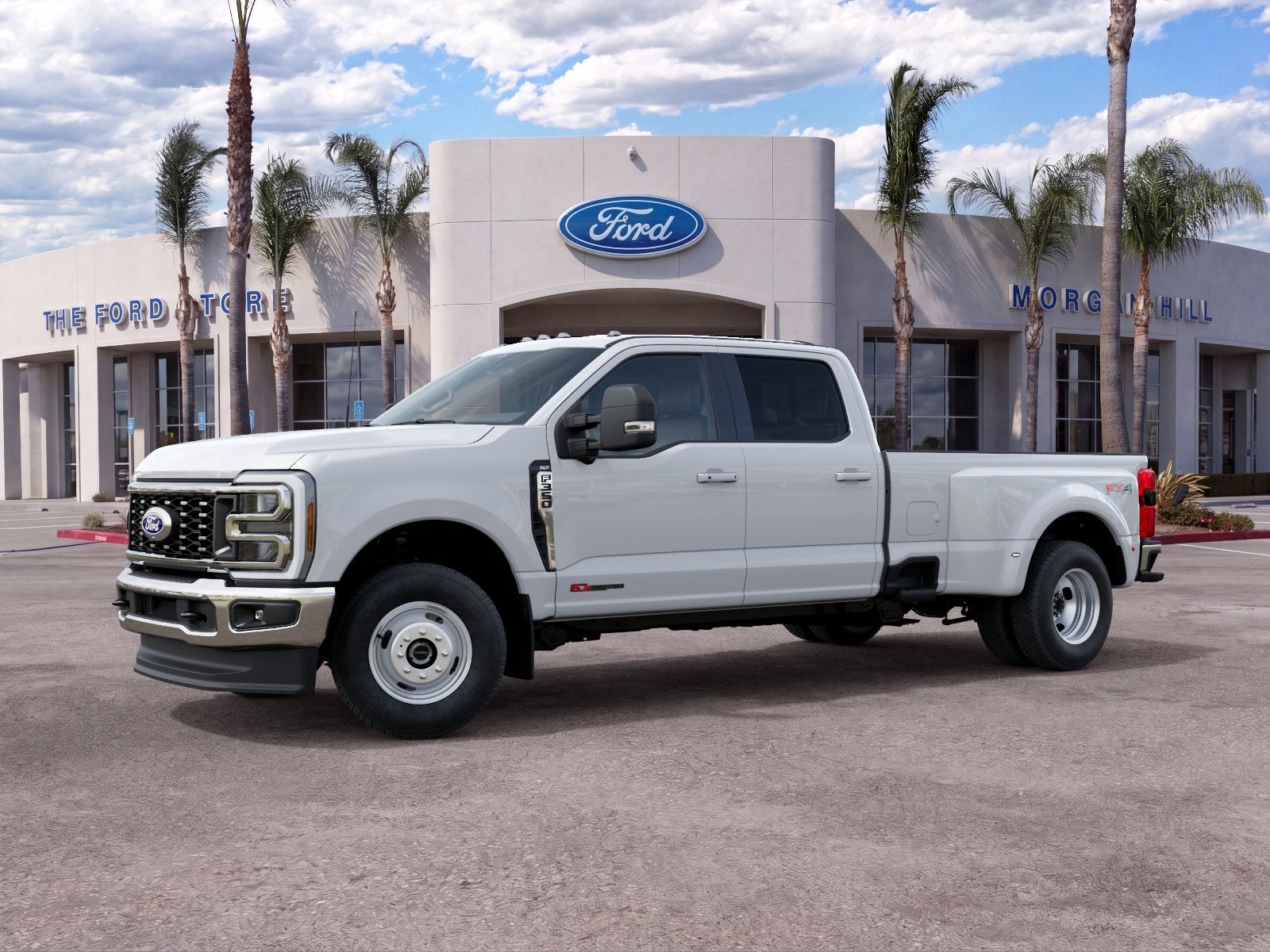 2027 Ford Super Duty F-350® XLT