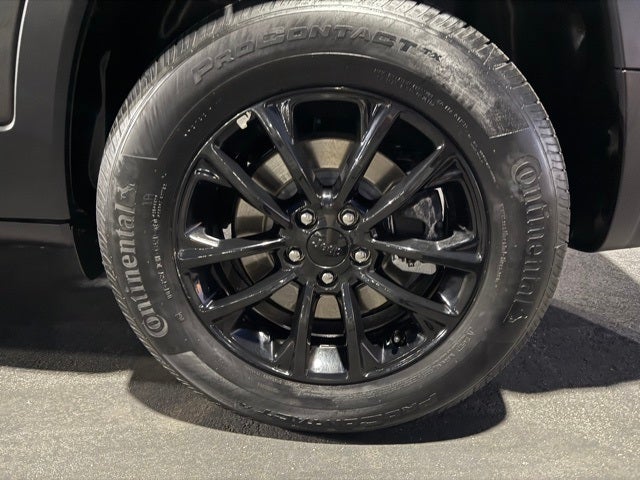 2023 Jeep Cherokee Altitude