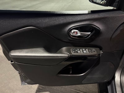 2023 Jeep Cherokee Altitude