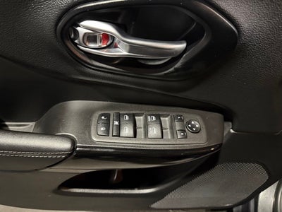 2023 Jeep Cherokee Altitude