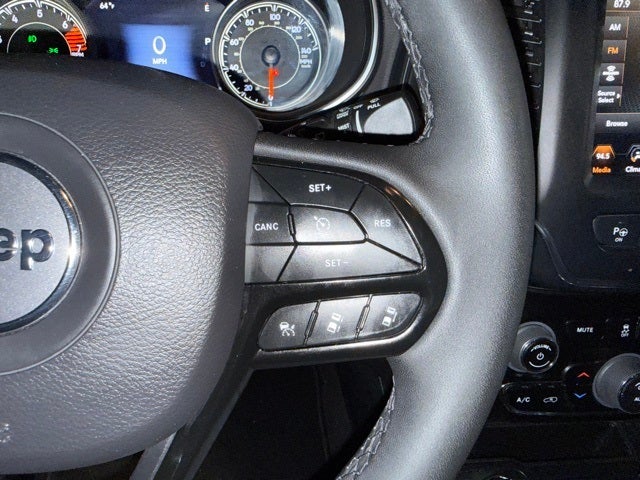 2023 Jeep Cherokee Altitude