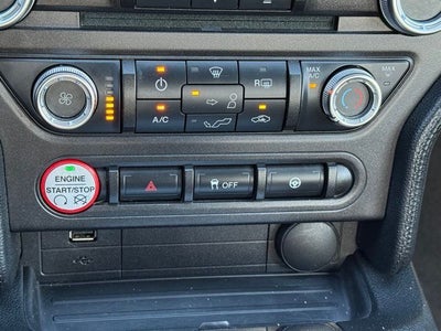 2015 Ford Mustang V6