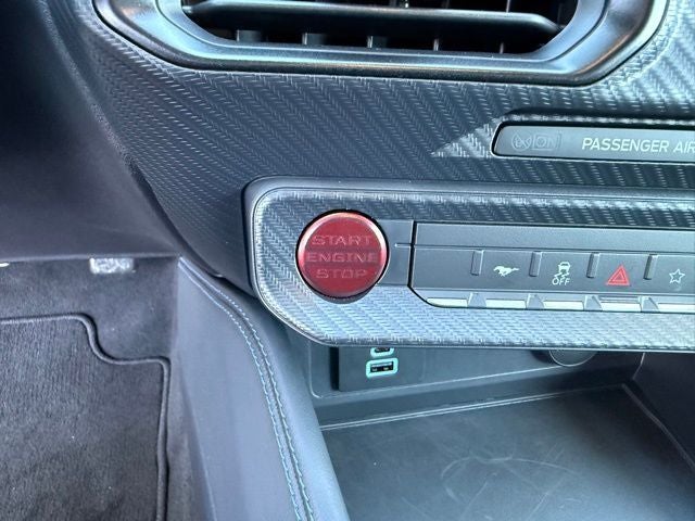 2025 Ford Mustang Dark Horse