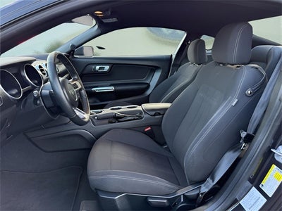 2022 Ford Mustang EcoBoost