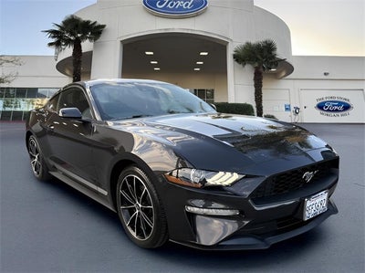2022 Ford Mustang EcoBoost