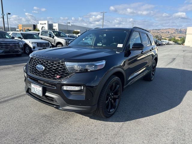 2022 Ford Explorer ST