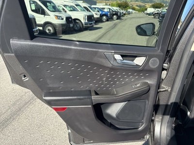 2020 Ford Escape Hybrid Titanium