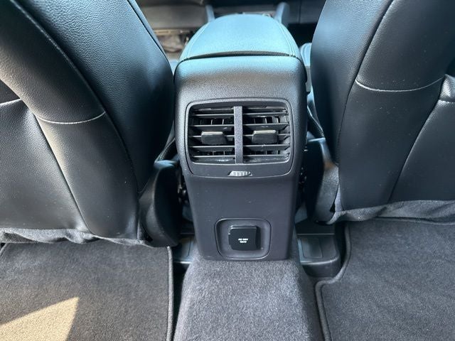 2020 Ford Escape Hybrid Titanium