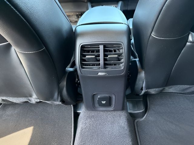 2020 Ford Escape Hybrid Titanium