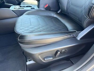 2023 Ford Escape Plug-In Hybrid Base