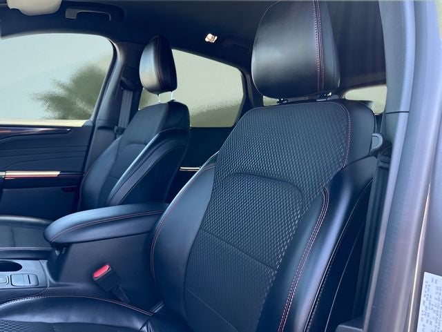 2024 Ford Escape Hybrid ST-Line