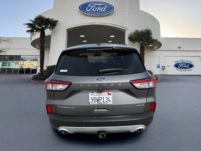 2022 Ford Escape Titanium