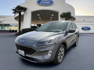 2022 Ford Escape Titanium