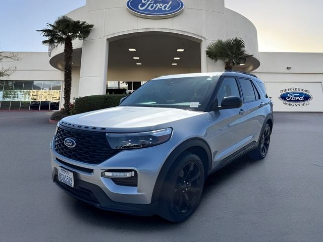 2023 Ford Explorer ST-LINE RWD's photo