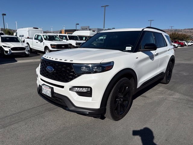2023 Ford Explorer ST-Line