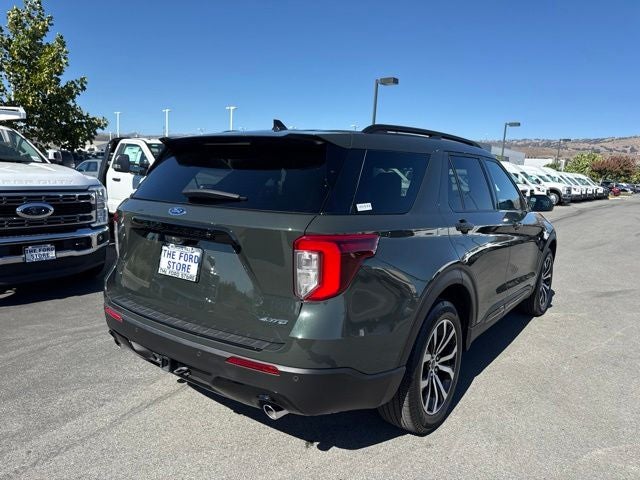 2023 Ford Explorer ST-Line