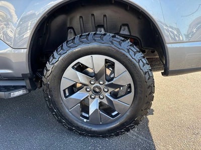 2022 Ford F-150 Lightning Lariat