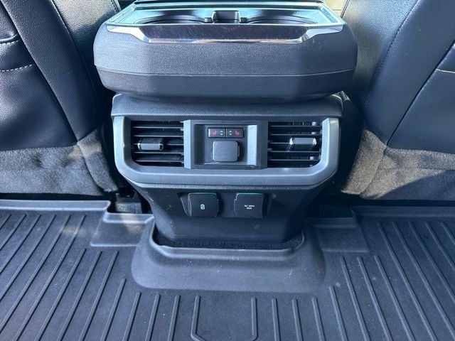 2022 Ford F-150 Lightning Lariat