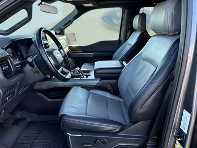 2022 Ford F-150 Lightning Lariat
