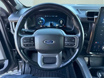 2022 Ford F-150 Lightning Lariat