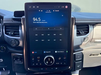 2022 Ford F-150 Lightning Lariat
