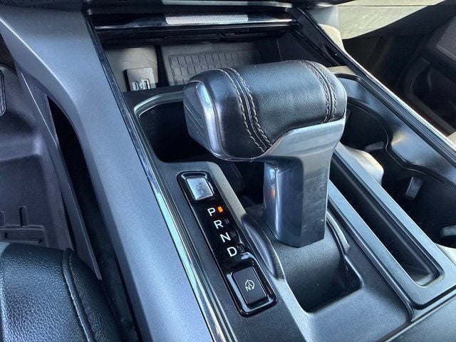 2022 Ford F-150 Lightning Lariat