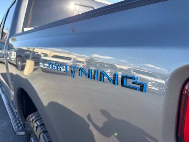 2022 Ford F-150 Lightning Lariat