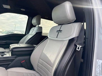 2023 Ford F-150 Lightning Platinum